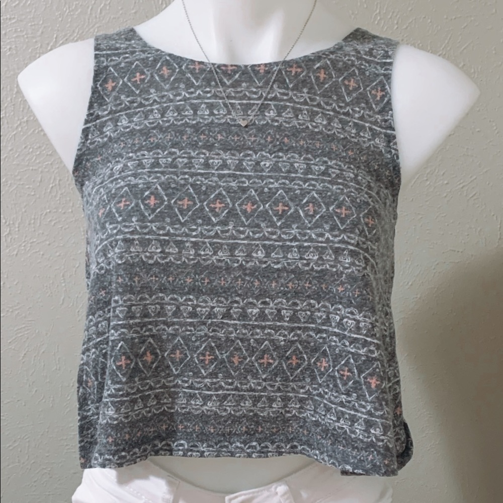 Crop tank